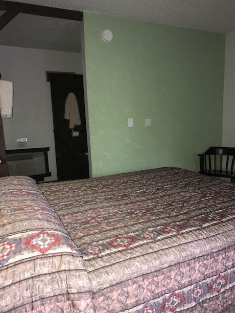 Bunkhouse Motel Guernsey Extérieur photo